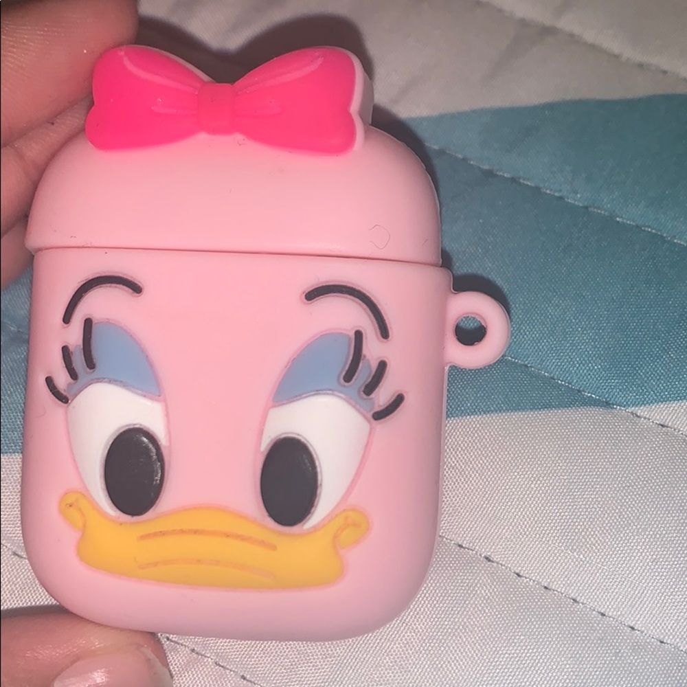 Daisy AirPods case